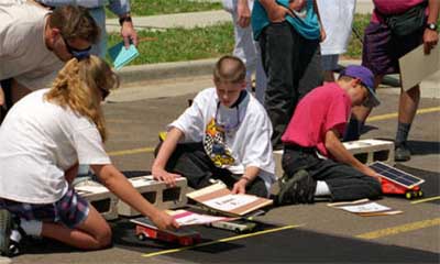 Kids love solar car competitions
